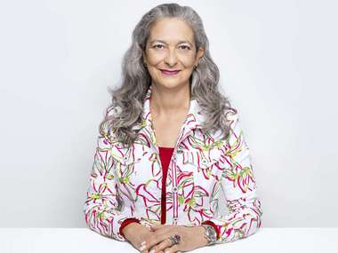 Maria-Luisa Artero, Mitglied der Verwaltungskommission